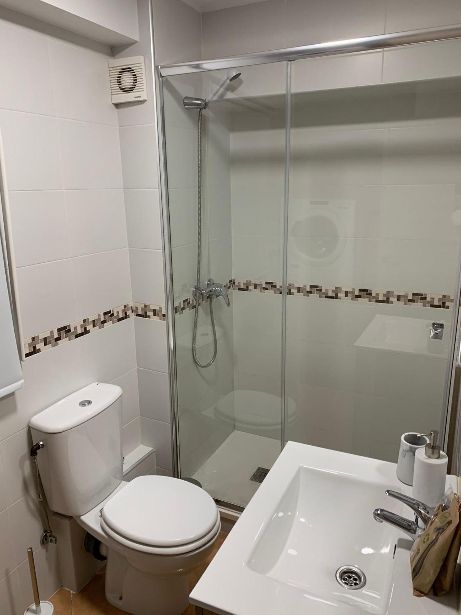 Apartamento Avenida Velazquez Planta Primera 马拉加 外观 照片